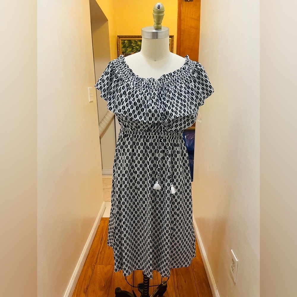 NWT KATE SPADE New York arroz stripe of  shoulder midi dress  size m